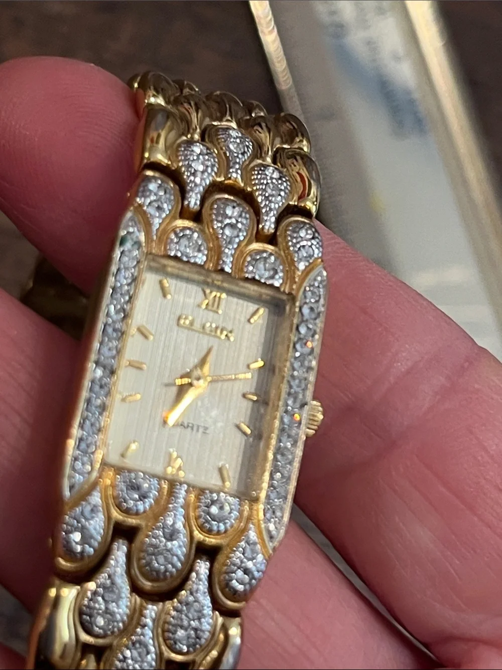 Vintage Elgin Women's Gold Tone Crystal-Accent Bracelet Watch